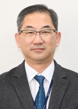 홍건표 행정지원과장