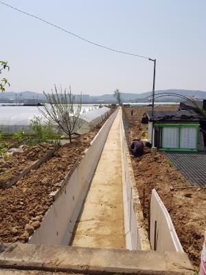 수원시농엄기술센터, 배수로·농로 확장해 농업 시설 보강 … '침수 피해 대비'